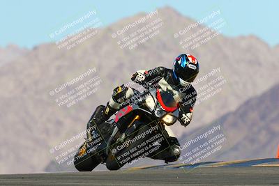 media/Feb-12-2022-SoCal Trackdays (Sat) [[3b21b94a56]]/Turn 9 Set 2 (1140am)/